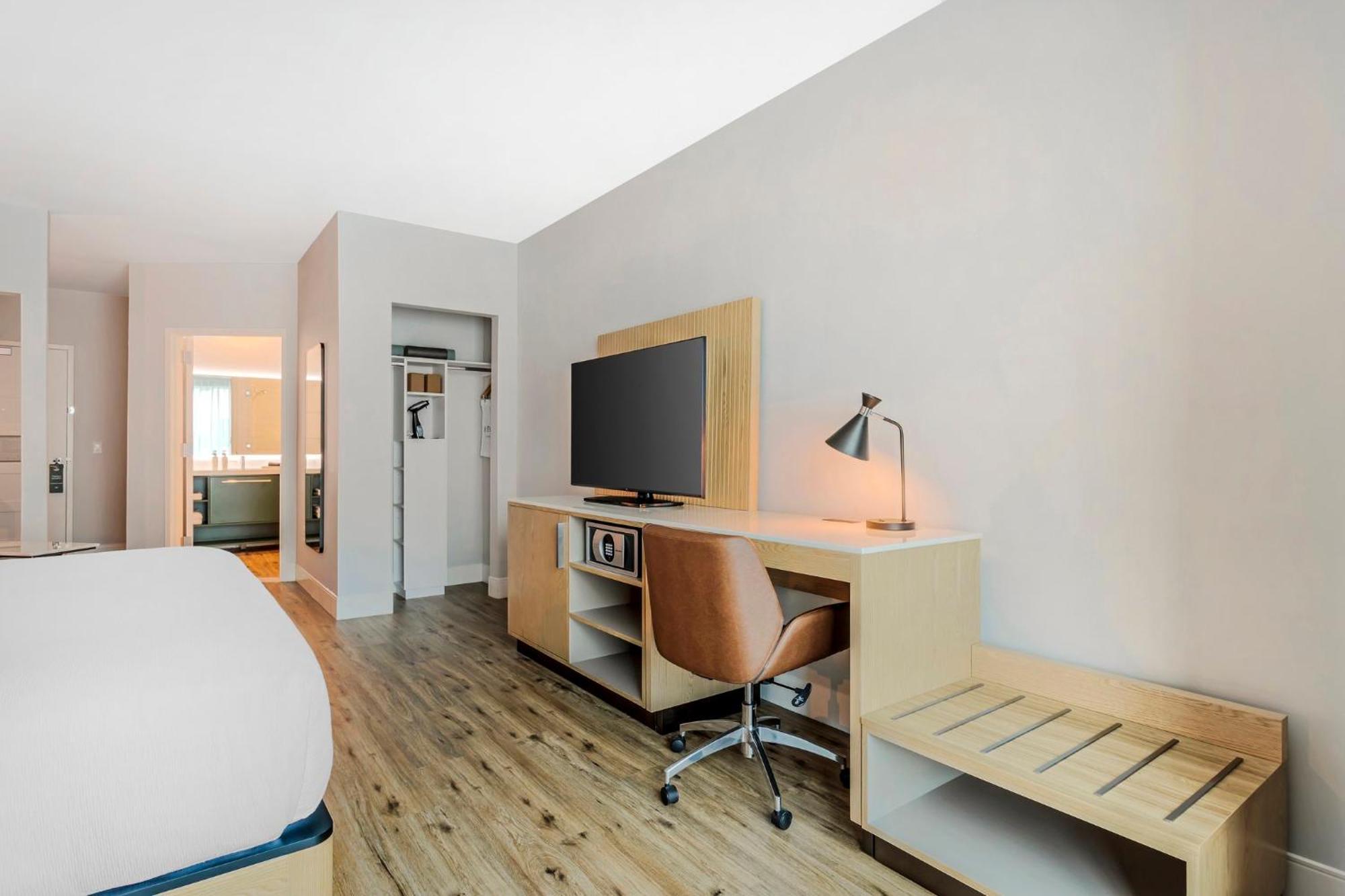 Even Hotel Waco - University Area By Ihg Екстериор снимка