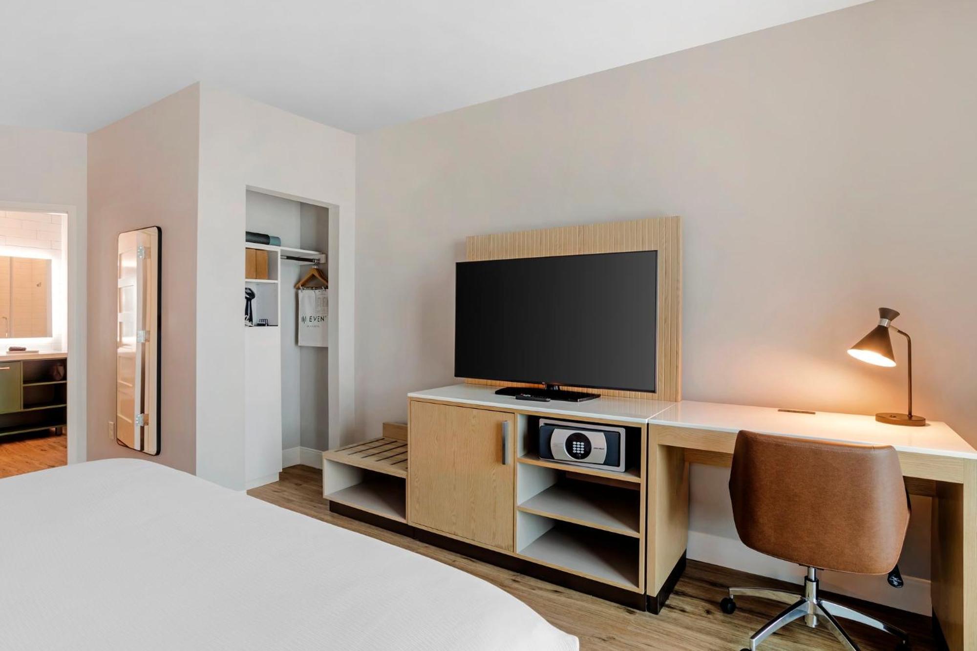 Even Hotel Waco - University Area By Ihg Екстериор снимка