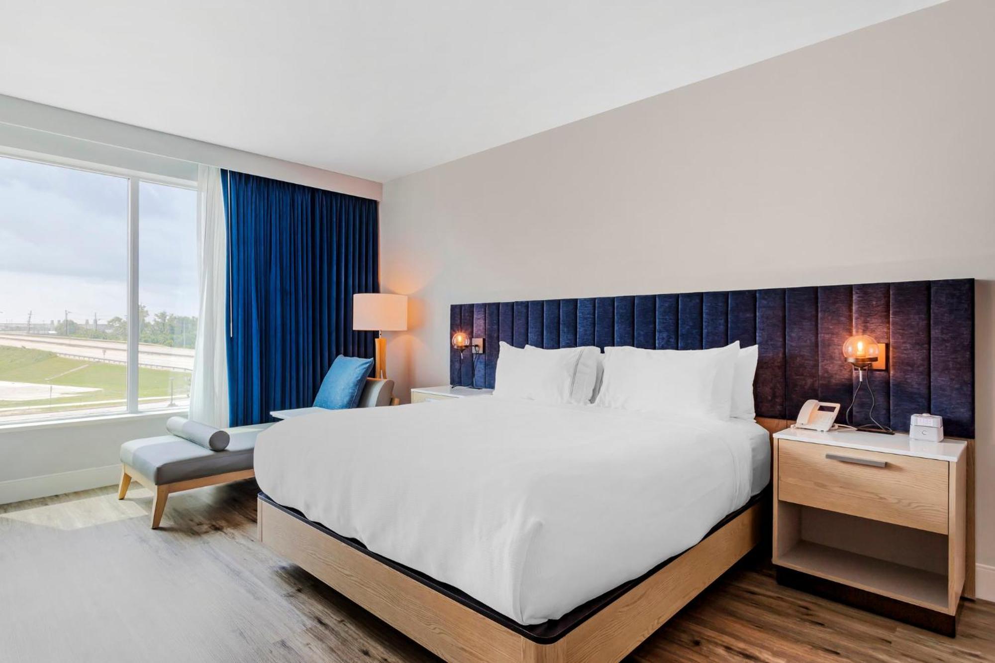 Even Hotel Waco - University Area By Ihg Екстериор снимка