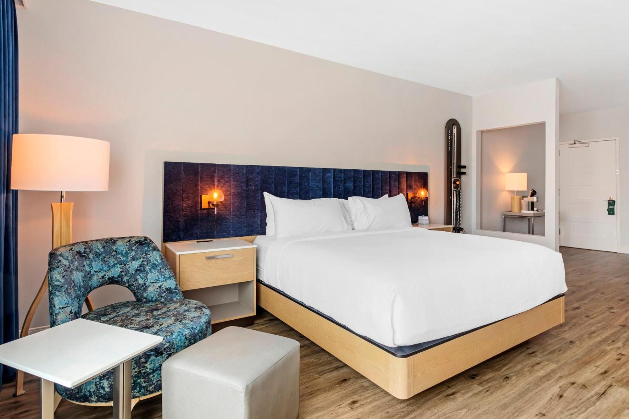 Even Hotel Waco - University Area By Ihg Екстериор снимка