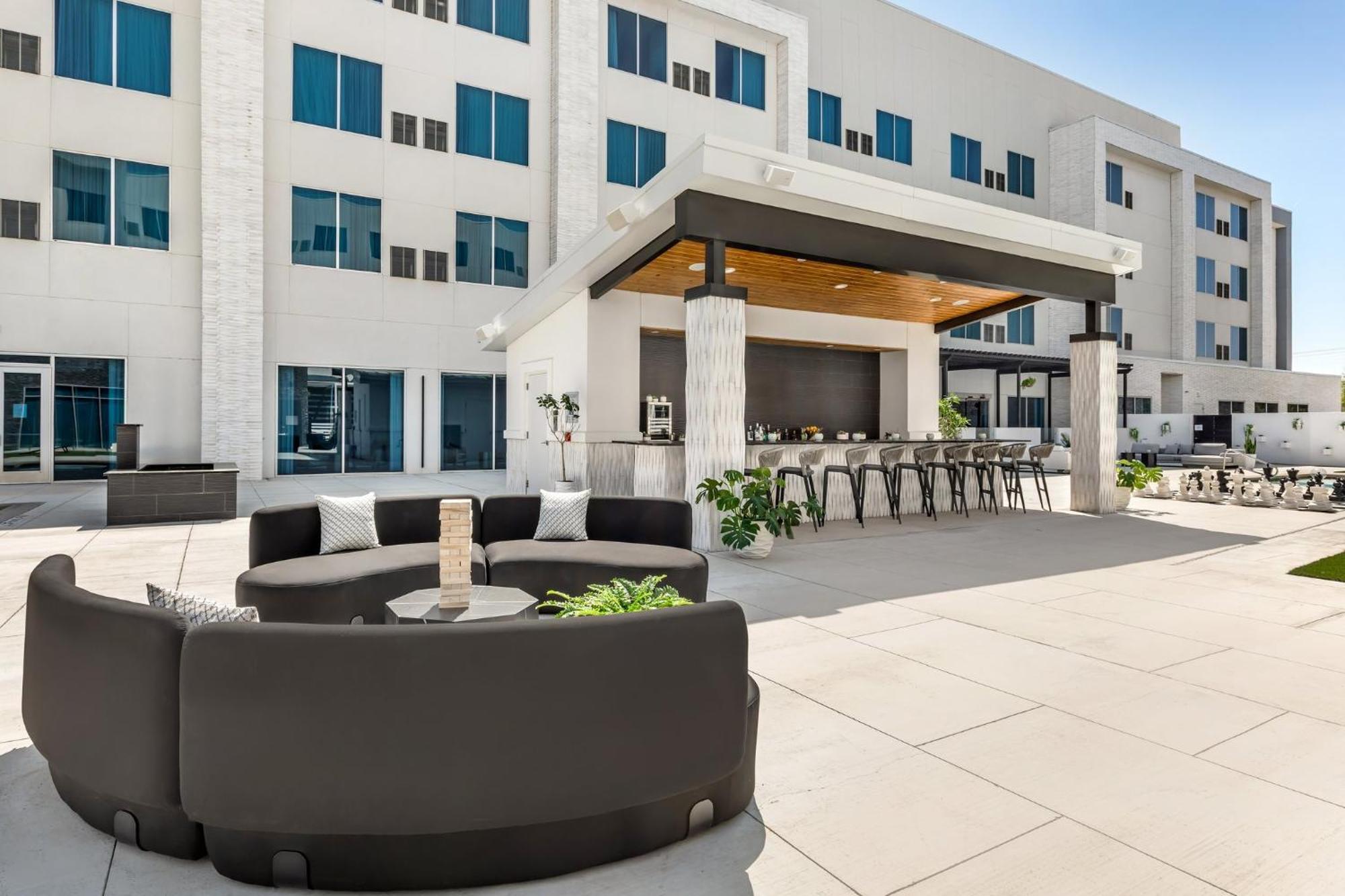Even Hotel Waco - University Area By Ihg Екстериор снимка